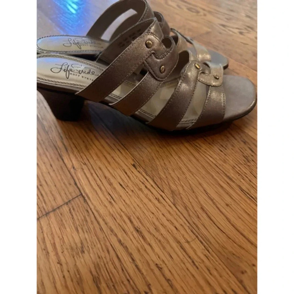 Life Stride Sandals Women's Size 7.5 Antique Bronze - Picture 5 of 7